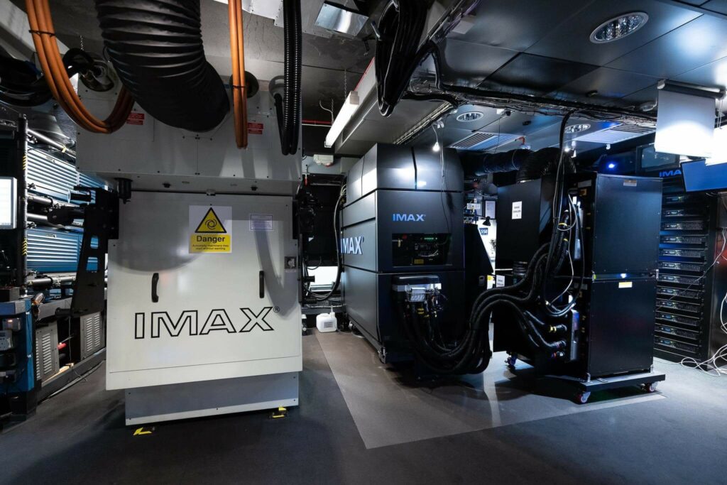 Tips for Cost-Effective IMAX Projector Shopping